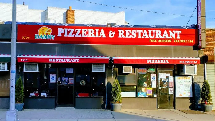Danny Pizzeria & Restaurant Picture 8