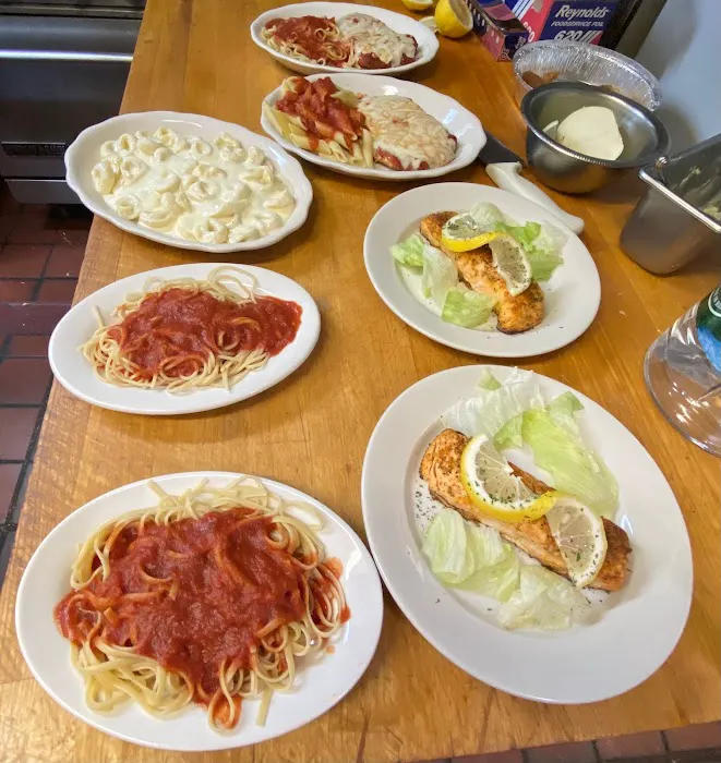 Danny Pizzeria & Restaurant Picture 6