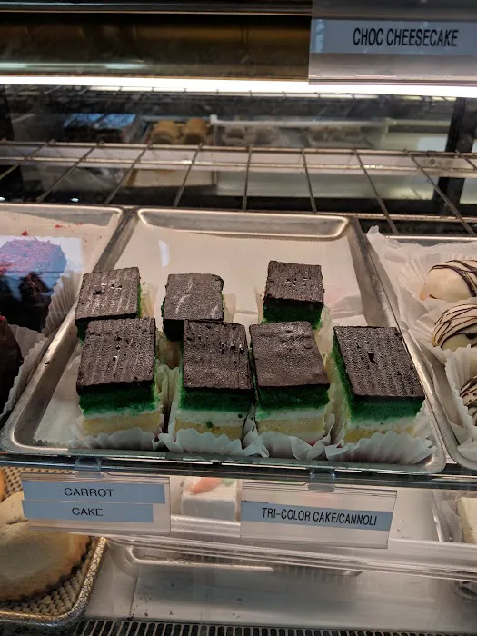 Russo Bakery Picture 9