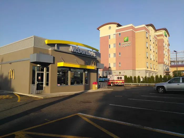 McDonald's Picture 3