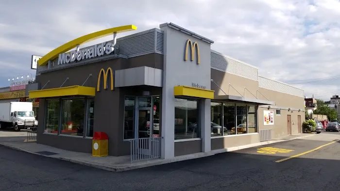 McDonald's Picture 2