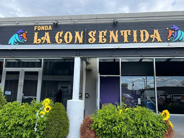 Fonda La Consentida NY Picture 2