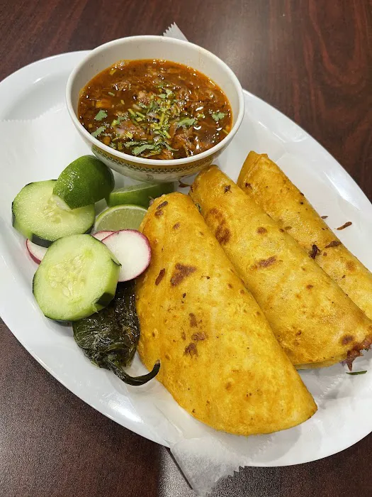 THE Birria on the block Restaurante Picture 10