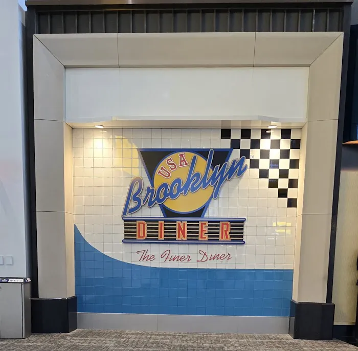 Brooklyn Diner (LaGuardia) Picture 10