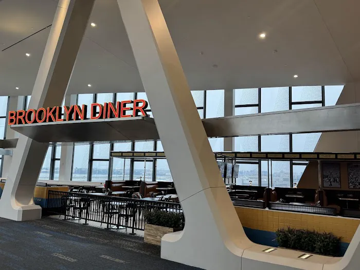 Brooklyn Diner (LaGuardia) Picture 9