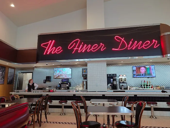 Brooklyn Diner (LaGuardia) Picture 6