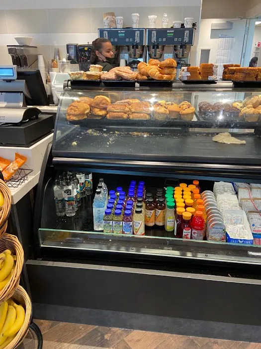 Beecher's Handmade Cheese - Laguardia Airport Picture 9