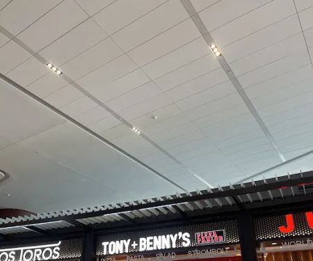 Tony + Benny's
