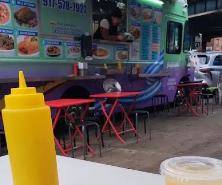 Ecuadorian Food Trucks