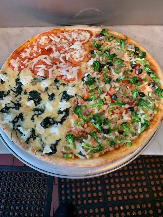 Momentos Pizza Picture 7