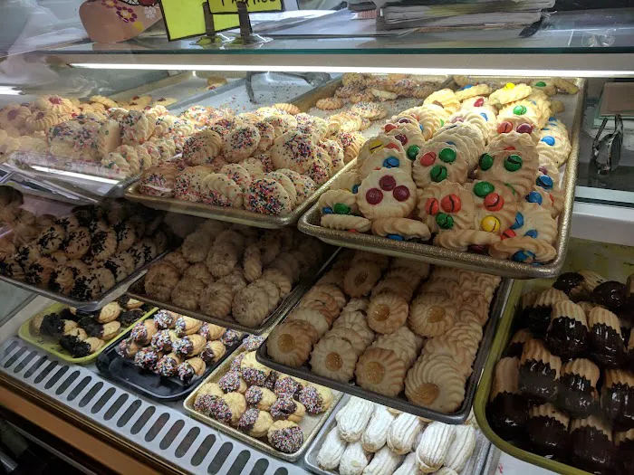 Beky's Bakery Picture 4