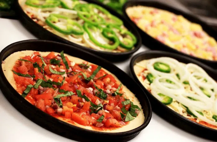 G’s Famous Pizza Picture 10