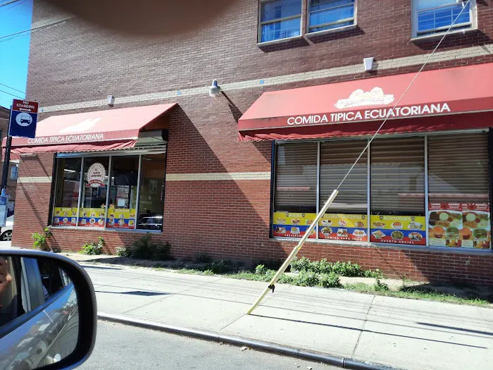 El Sabor Azogueno Bakery & Restaurant . Picture 2