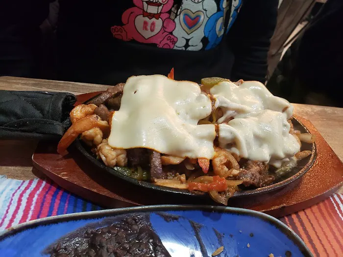 Tulcingo Restaurant Picture 4