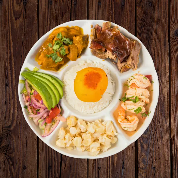 Dinastia Ecuadorian Food Picture 8