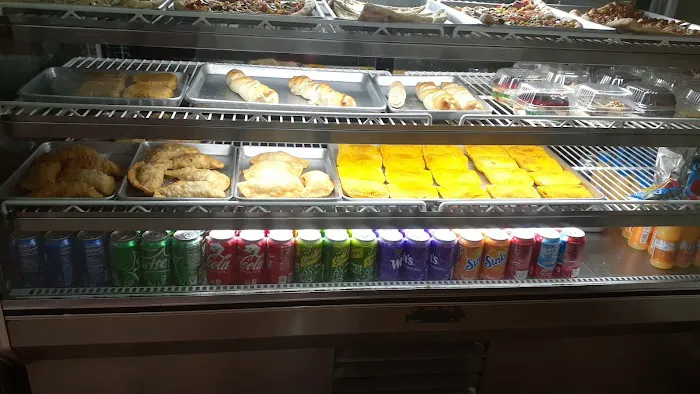 Rosario Pizza Picture 4