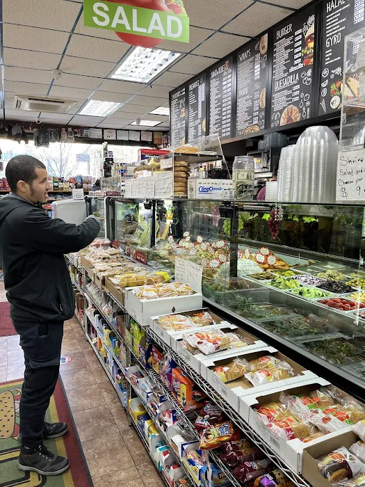 Bushwick Gourment Deli Picture 8