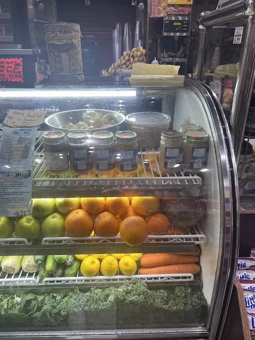 World Health Juice Bar And Deli. Picture 1