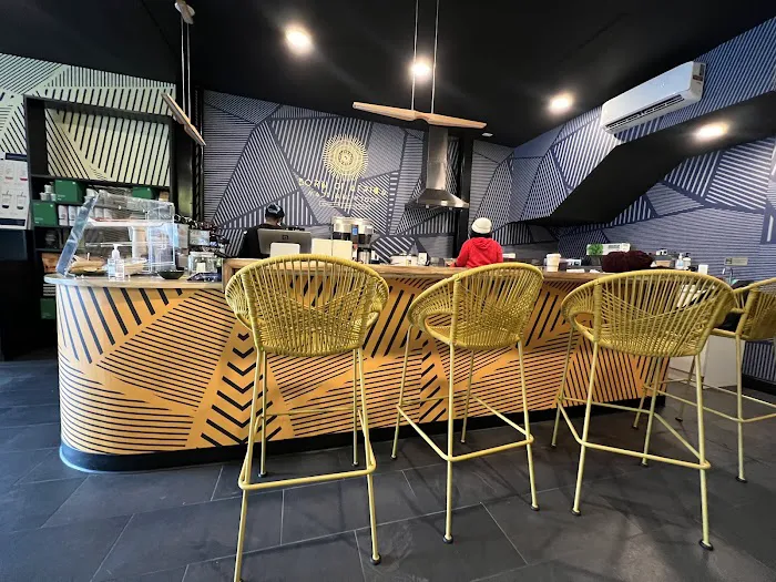 Ginjan Cafe Picture 5