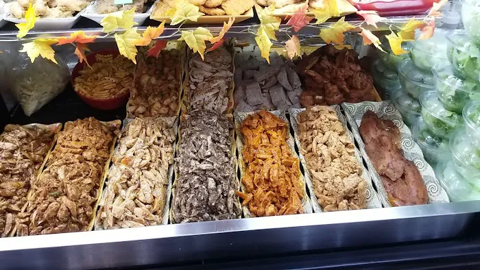 Mr. Gates Deli Picture 3