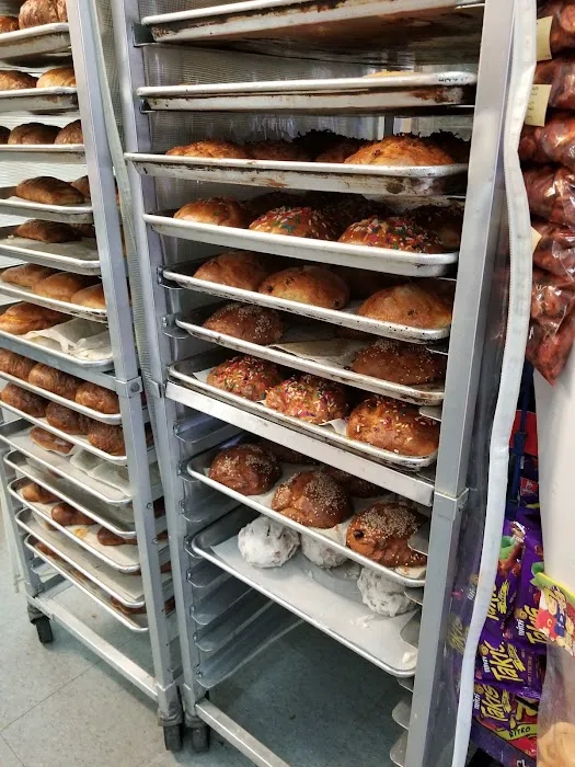 Plaza Piaxtla Bakery Picture 6