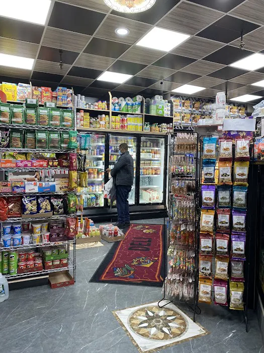 Myrtle & Wyckoff Deli & Grill Picture 9