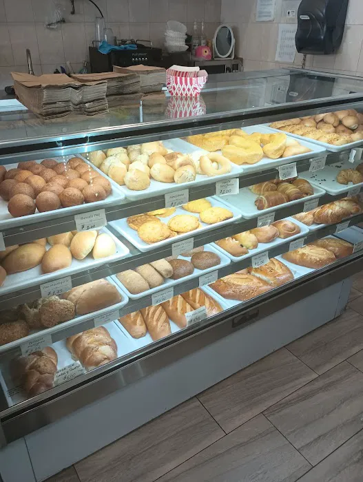 Calibella Bakery & Piqueteadero Inc. #2 Picture 1