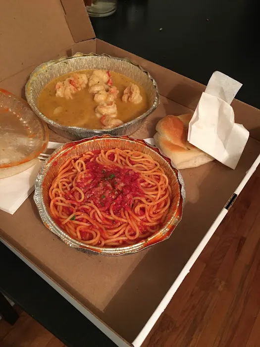 Susanos Pizzeria Picture 3