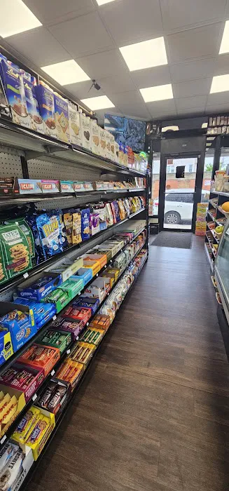 Fairview Deli and Grocery Picture 4