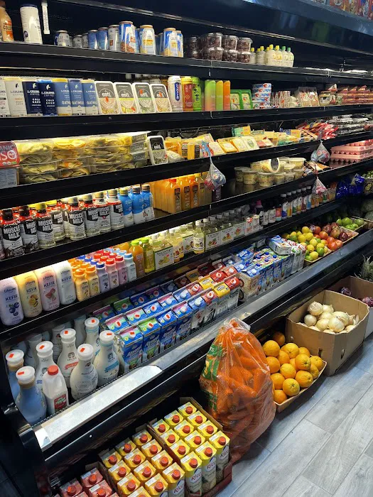 Woodbine Natural Deli Picture 7