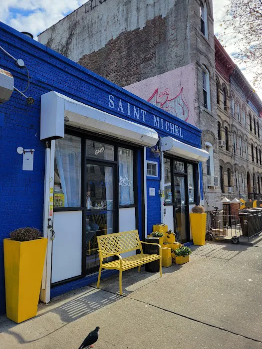 Saint Michel Cafe Picture 8