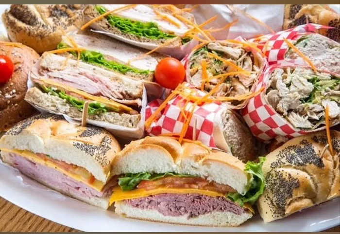 metropolitan deli grocery Picture 5