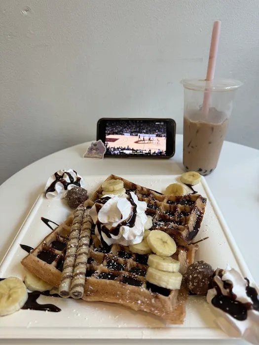 Iddy's Cafe Picture 2
