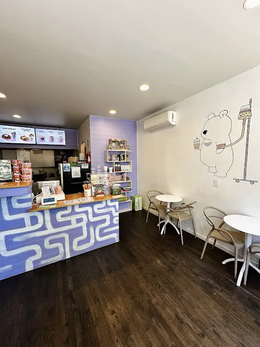 Iddy's Cafe Picture 6