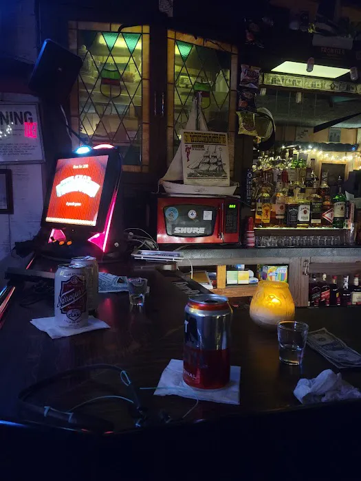 Windjammer Bar Picture 1