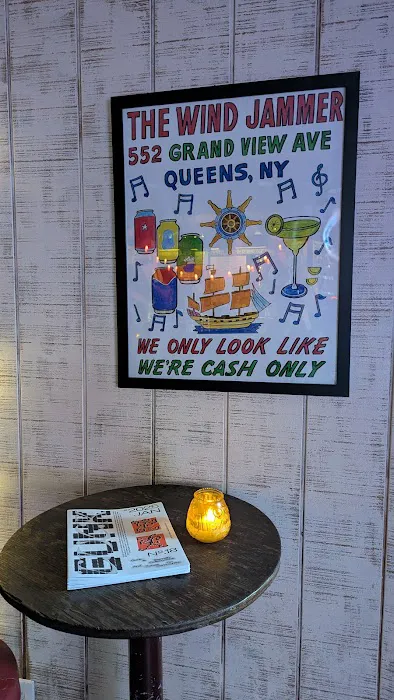 Windjammer Bar Picture 4
