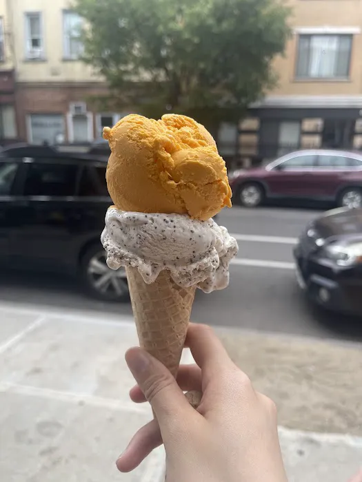 Ice Cream Window Picture 2