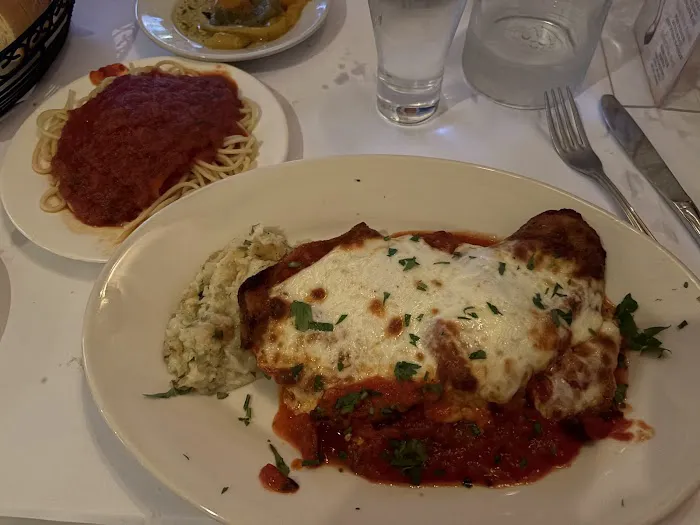 Joe's Restaurant Picture 5