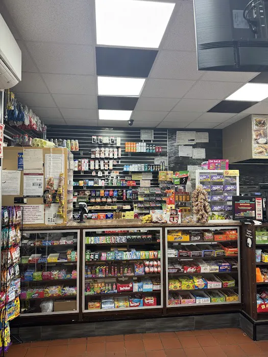 Fresh deli Picture 4