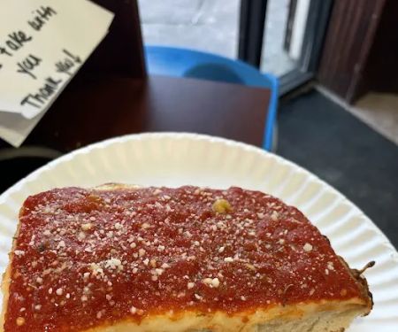 Mano's Pizzeria