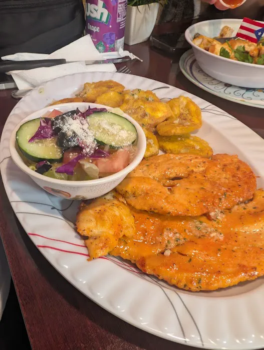 Sazón Boricua Restaurant Picture 1