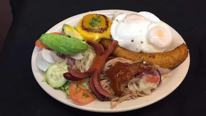 Ambato Restaurant Picture 9
