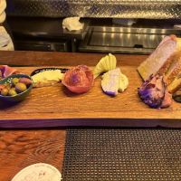 Bread and wine ico