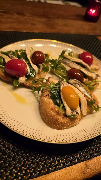 Bread and wine Picture 7