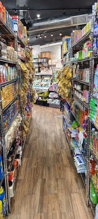 Organic Town Deli & Grill Picture 5