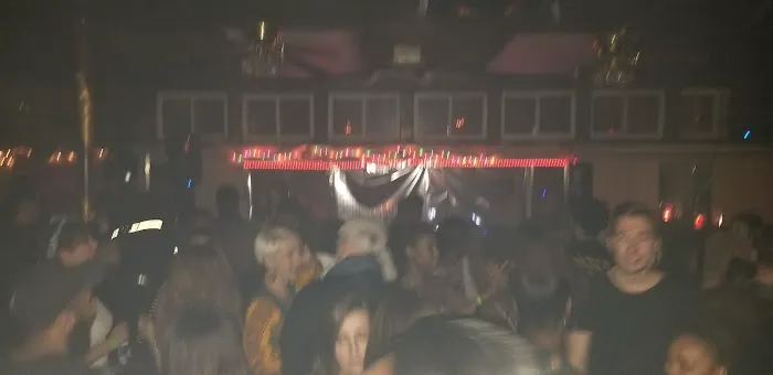 Shirley's Lounge Picture 4