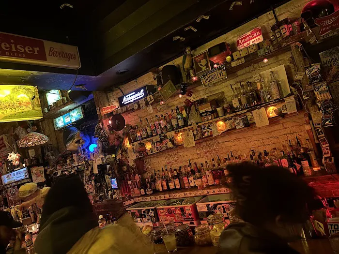 Do or Dive Bar Picture 9