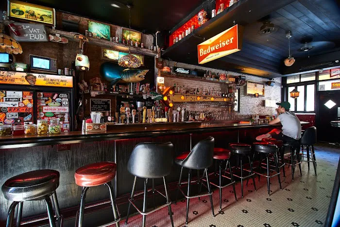 Do or Dive Bar Picture 1