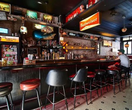 Do or Dive Bar