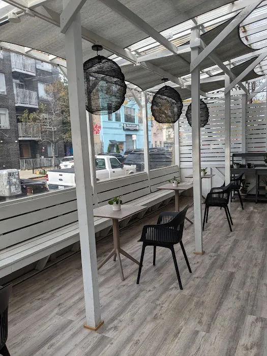 Commune Cafe + Wine Bar Picture 2